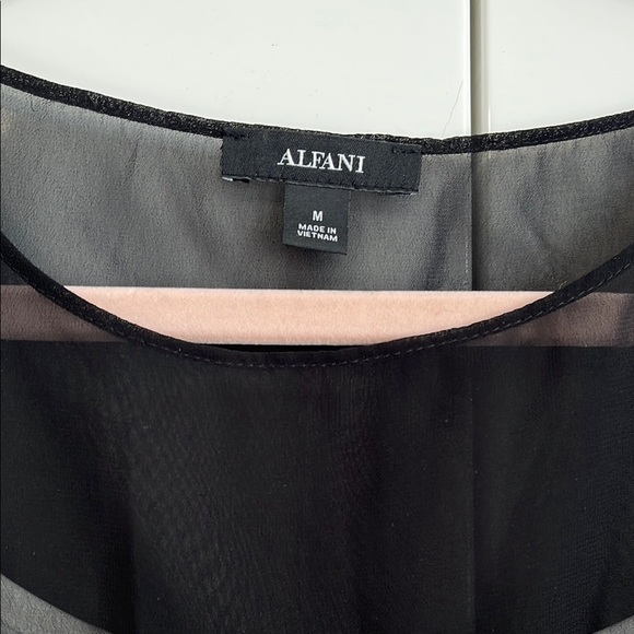 ALFANI NWOT Sheer Black and White City Graphic Flowy Blouse and Tank, Size M - Picture 2 of 11